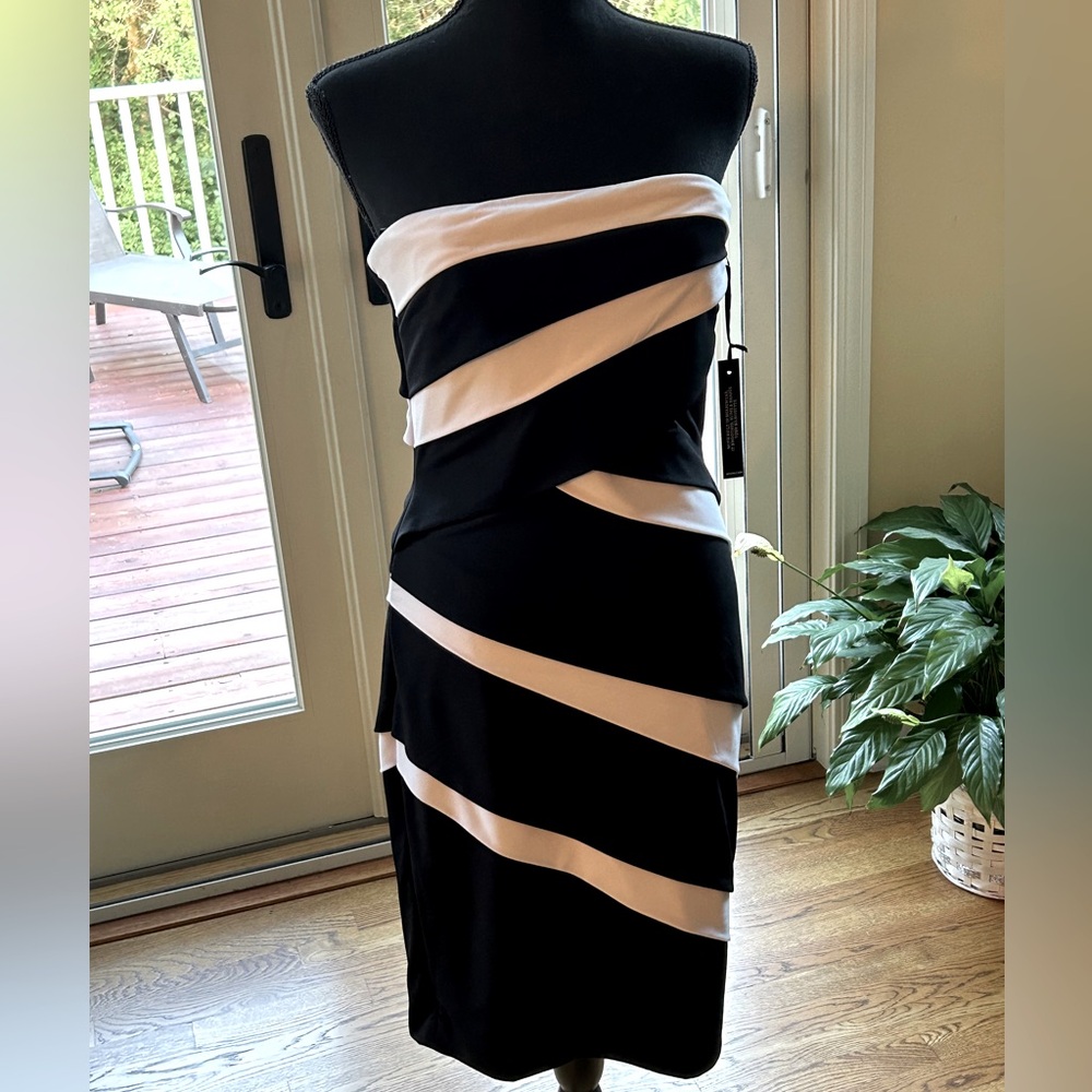 Black & white strapless dress